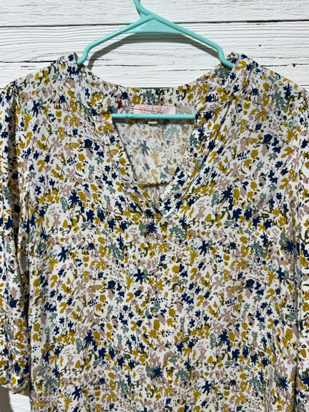 Lightweight Floral V-Neck Blouse - White Multi Colored Xsmall tops - Picture 2 of 6
